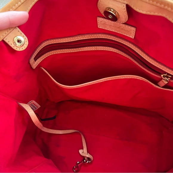 Vintage Dooney & Bourke black patent leather tote handbag - Picture 8 of 14